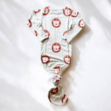 Load image into Gallery viewer, Little Lion Bamboo Knotted Gown and Hat