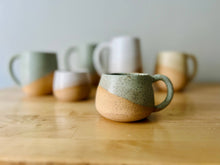 Load image into Gallery viewer, Handmade Criss-Cross Espresso Mug/Tea Cup: Buff mint