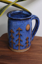 Load image into Gallery viewer, Artisan Nature Mugs: Teal / Daisy