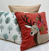 Load image into Gallery viewer, Pillow Applique/Embo 16" Reindeer  Robin
