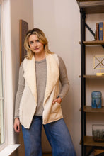 Load image into Gallery viewer, Sherpa Vest: Cream / S
