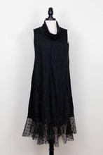 Load image into Gallery viewer, Crinkle Dress Black FALL: Black / Small
