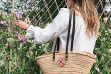 Load image into Gallery viewer, Keyring Flower Press - Pinks &amp; Blues (US landed)

