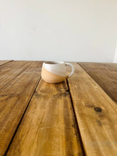 Load image into Gallery viewer, Handmade Criss-Cross Espresso Mug/Tea Cup: Buff mint
